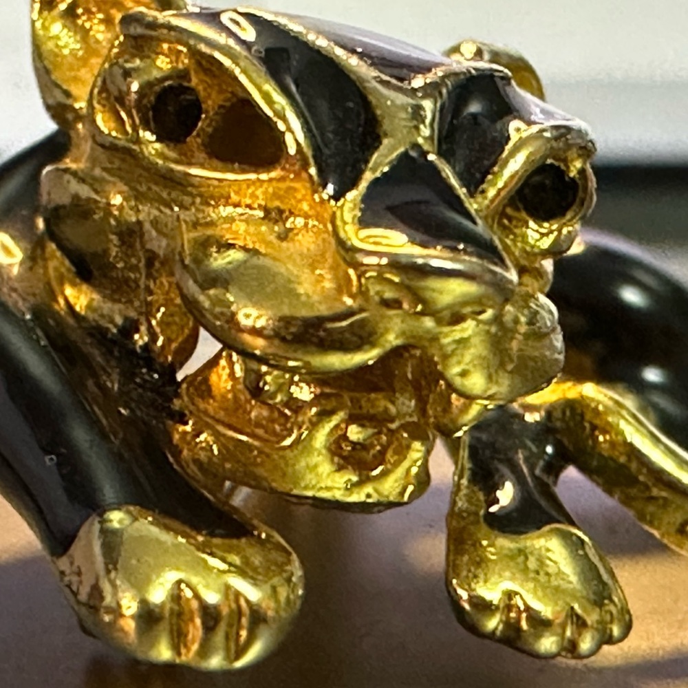 Gerry Black Panther Gold Tone Brooch Enamel Rhinestone Pin - Picture 4 of 12